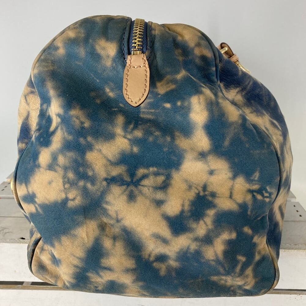 MICHAEL KORS, LARGE TAN, BLUE TIE DYE DUFFLE BAG (ASIS) - Picture 5 of 16